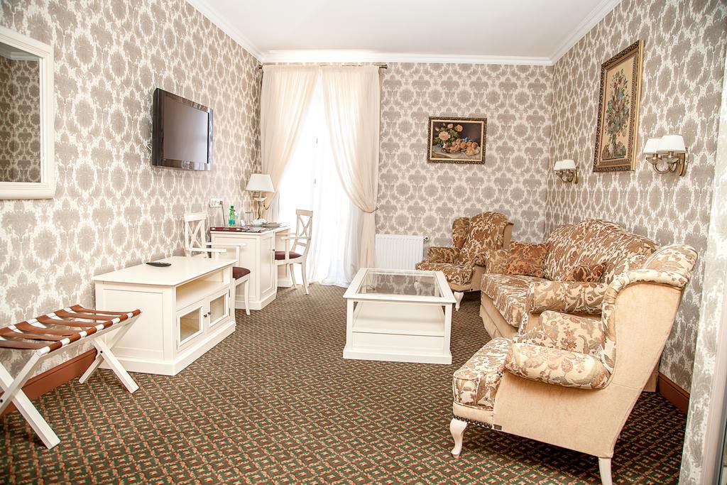 Optima Collection Kamianets-Podilskyi Exterior foto