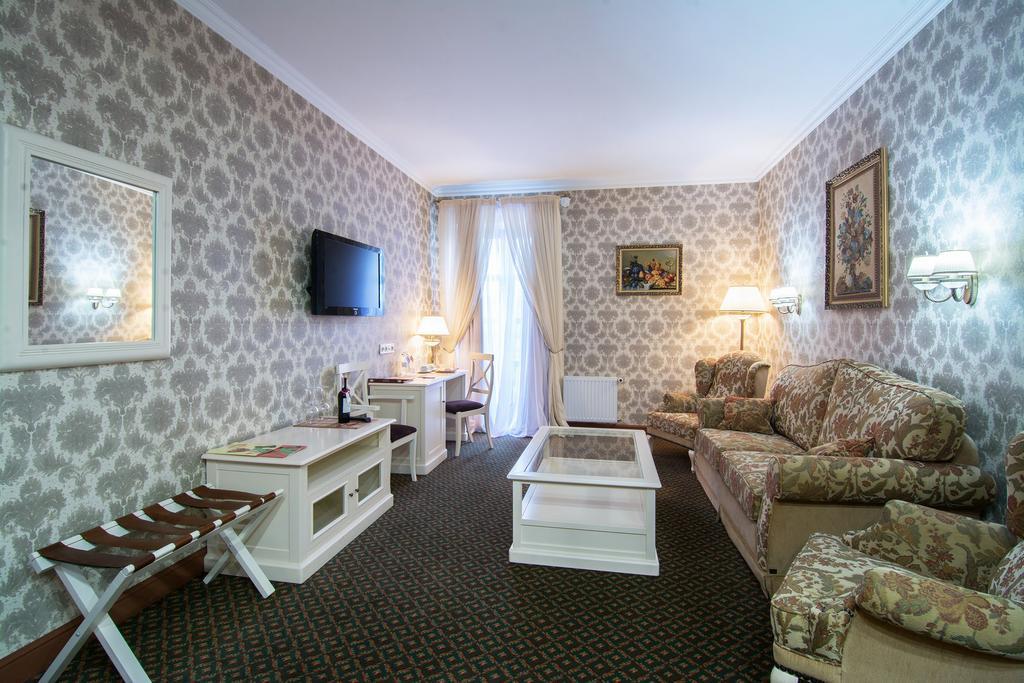 Optima Collection Kamianets-Podilskyi Exterior foto